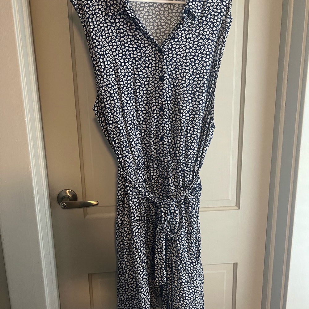 Elegant Black and White Patterned Dress